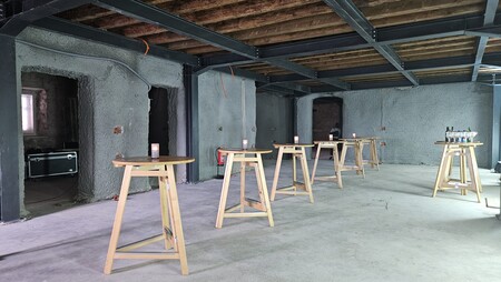 V prvi fazi obnove je bila glavnina del opravljenih v pritličju palače.